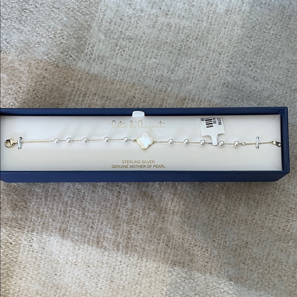 Sterling Silver Mother of Pearl Bracelet - White